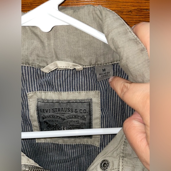 Levi Strauss Women’s Anorak Utility Jacket - Picture 6 of 11